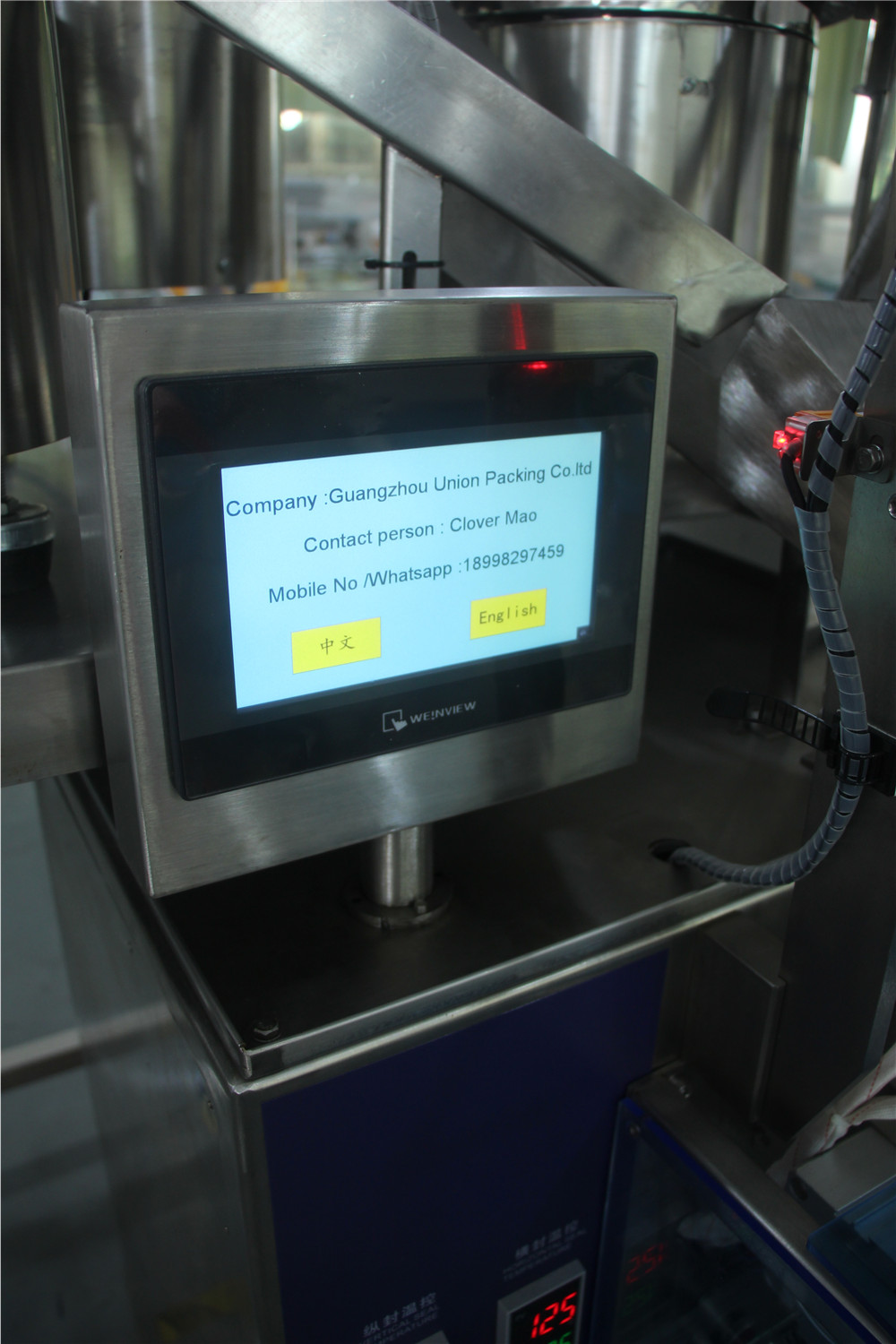 Four Vibrator Bowl Packaging Machine Fastener Bolt Lock Washer Nuts Counting Packing System with Vibrating Feeder