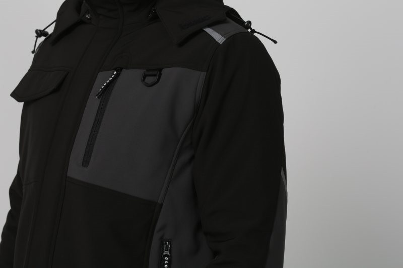 Breathable Adjustable Hem Softshell Jacket Detachable