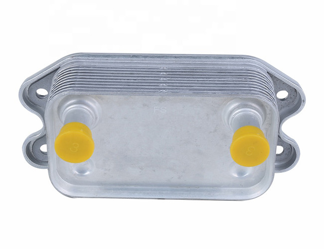 Aluminum Engine 30637966 for Auto Parts for S40 Oil Cooler C70 C30