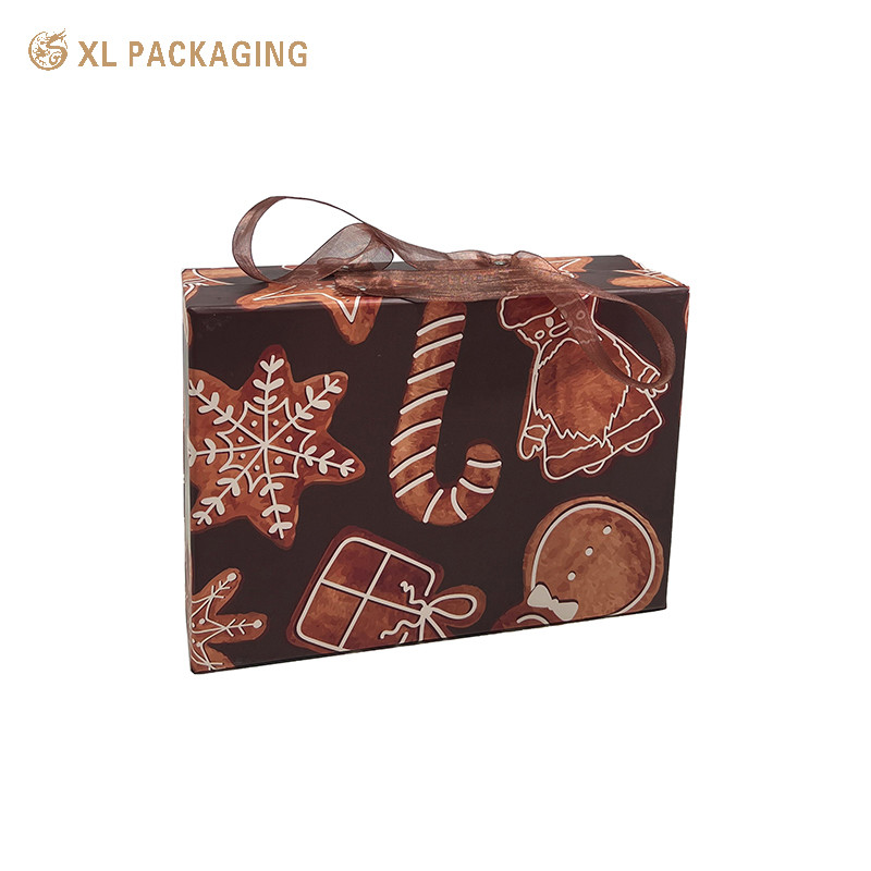 Jewelry Cosmetic Gift Box 157gsm Art Paper Box Packaging Customized Cardboard Makeup Box With Handle