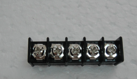 Easy To Install Barrier Terminal Blocks DHB8500B Pitch 8.5 Black 2p-24p