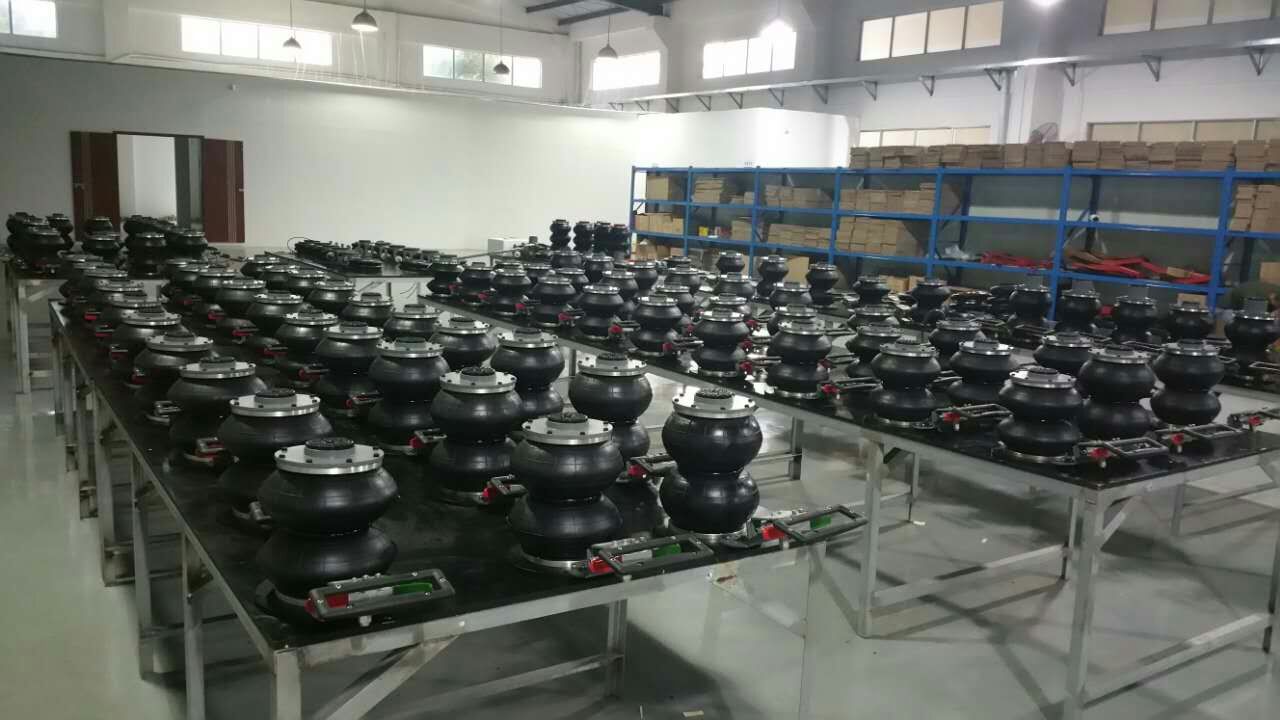 2T BALLOON 350mm Height Hydraulic Car Lift