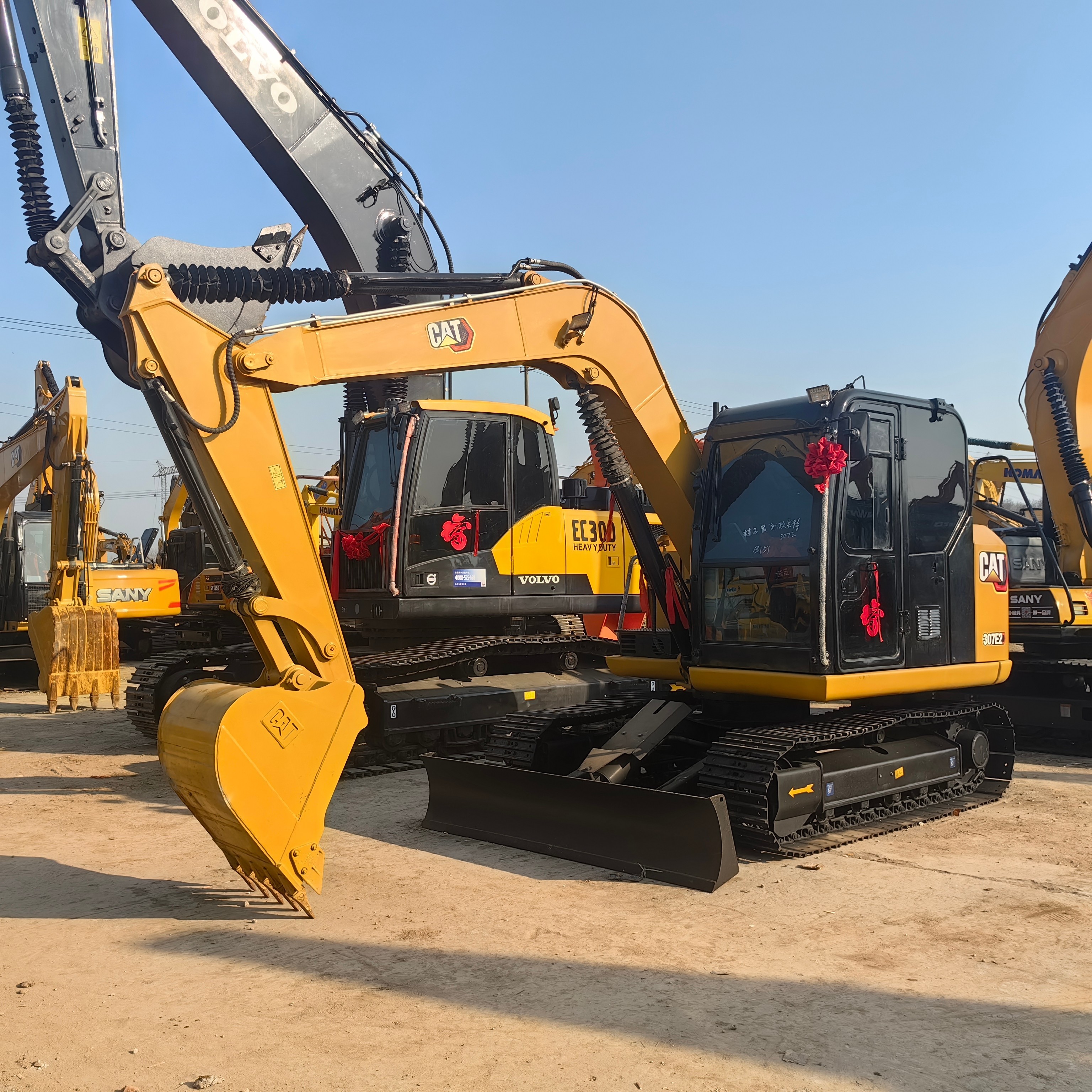 7Ton Mini Used Cat 307E Small Excavators Equipment Machinery With Blade Backhoe