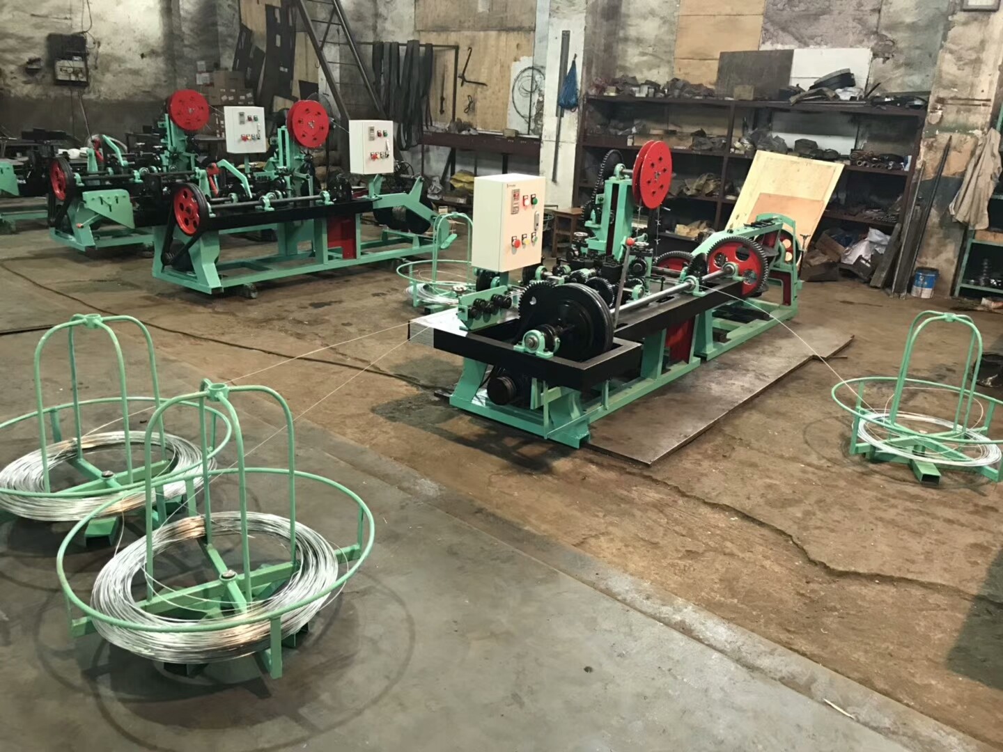 Best Price High Production Barbed Wire Mesh Making Machine Good Factory