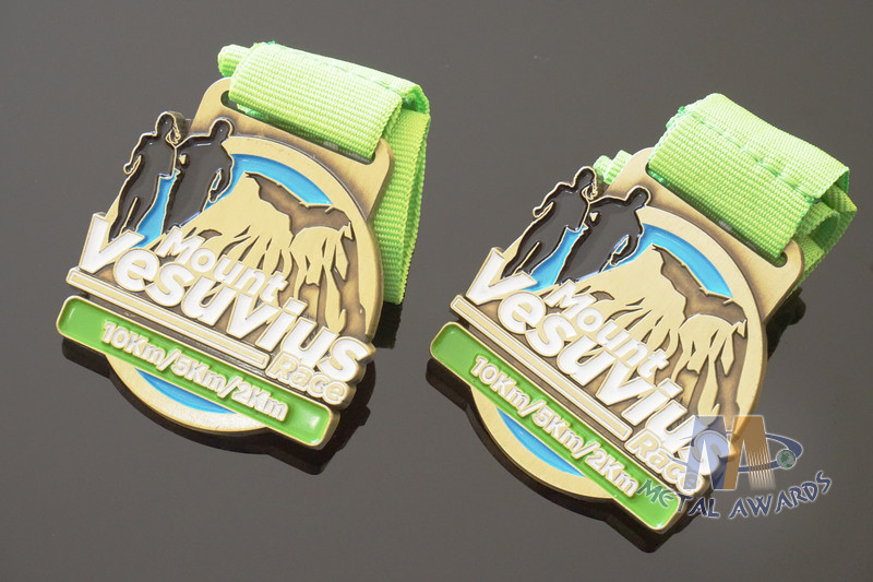 Round Shape Bespoke Marathon Medal / Custom Soft Enamel Running Medals