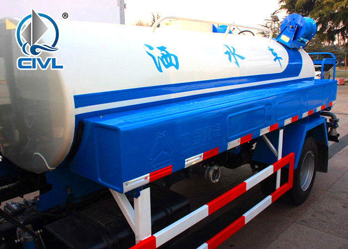 Sinotruck 4x2 light serial Water Tanker Truck 4.5M3 CUMMINS ENGINE Steering Wheel,green color