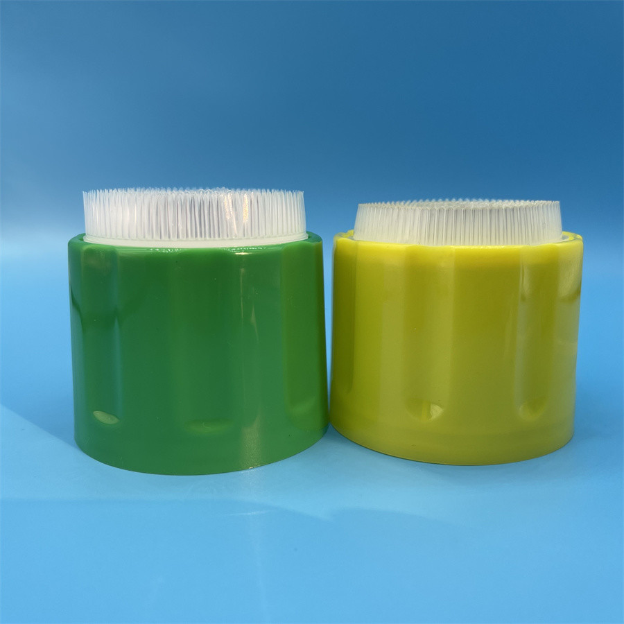 Durable Foam Dispenser Valve for Household Cleaners - Reliable Performance, Easy Attachment