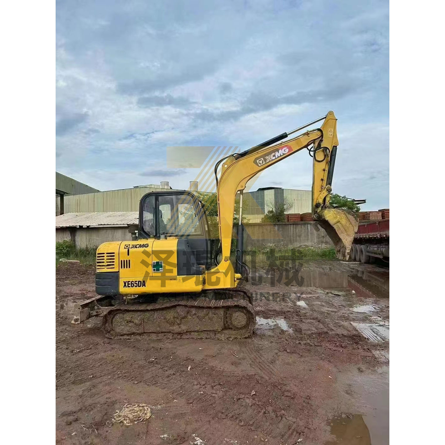 2019 XE65DA 6.5Ton Crawler Excavator with 0.25cbm Bucket within Your Budget