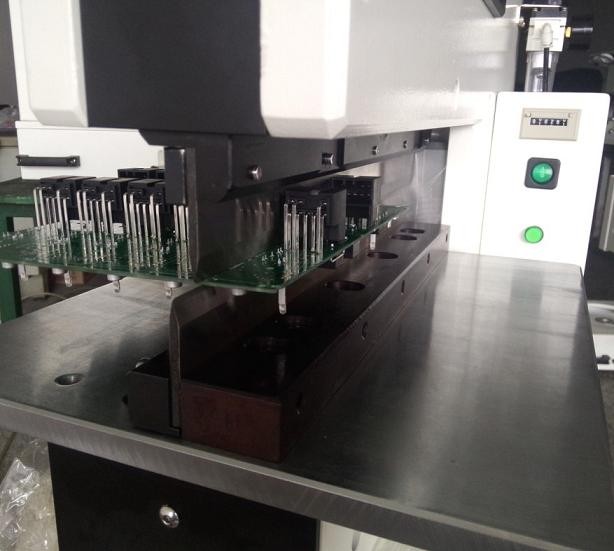 Led Light Bar PCB Depanelizer V Groove For Cutting Metal Board