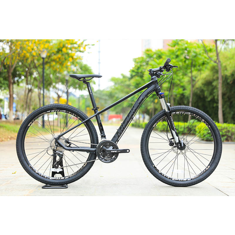 1.33m Length Carbon Mountain Bike Frame Strong and Durable for 150KG Load Capacity