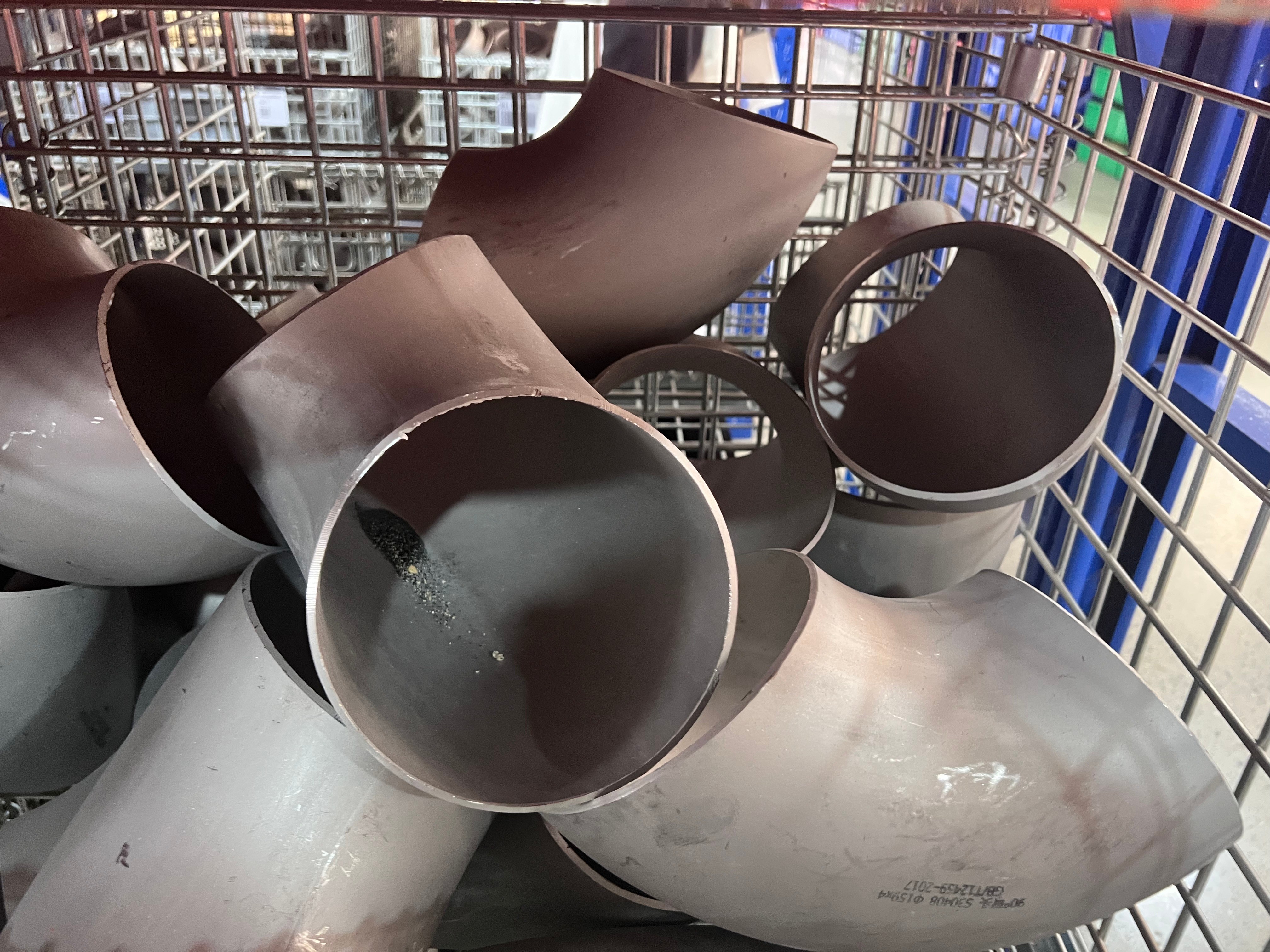 SCH5s-SCH160s Stainless Steel Elbow Butt Welded Pipe Fittings For High Pressure Environments