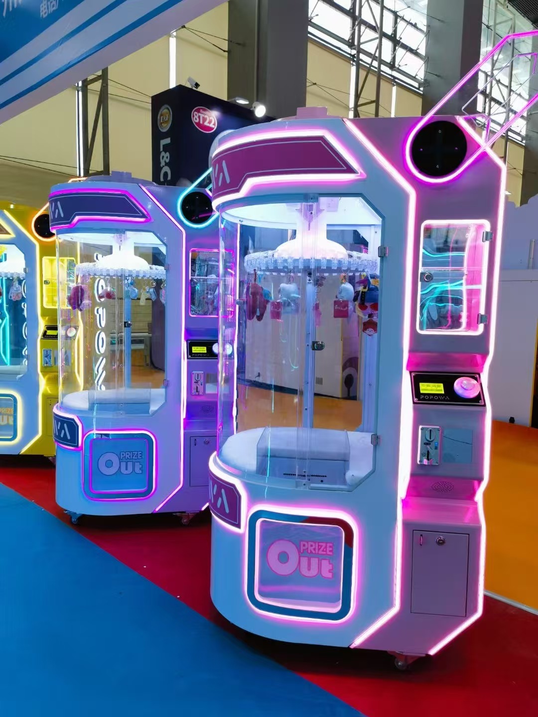 Coin Operated Prize Gift Game Machine Lucky Clip Machine 2 Players Arcade Game Vending Gift Machine For Sale
