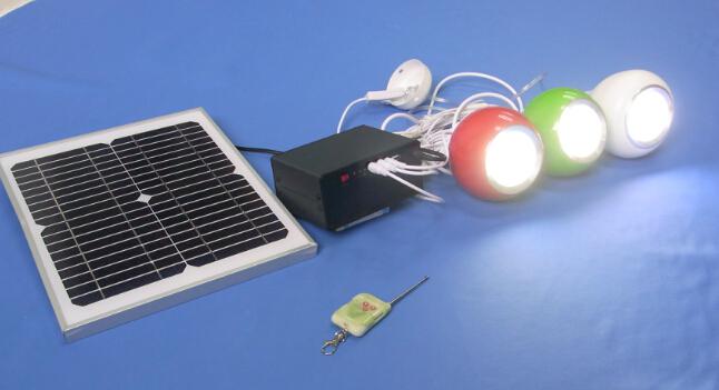 portable solar power system lithium battery DC12V for home lighting and mobile charging