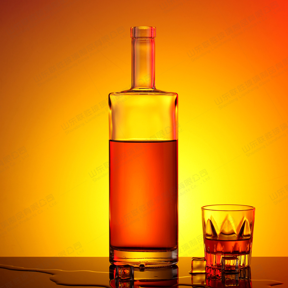 750ml 500ml Glass Bottle for Vodka Spirit Gin Rum XO Brandy Liquor Clear Base Material