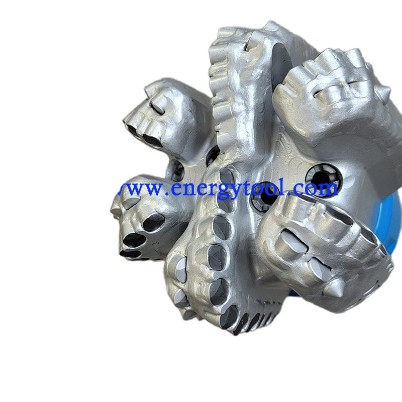 API, ISO Fixed Cutter Matrix Body Diamond PDC Drill Bit for Oil Well Rock Drilling