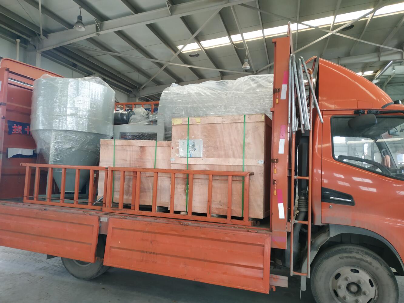 Simple dry mortar production line