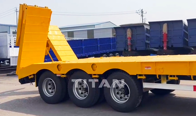 Factory Price TITAN 3 Axle Semi Lowbed Trailer Hydarulic Folding Ramp Low bed Truck Trailer for Sale