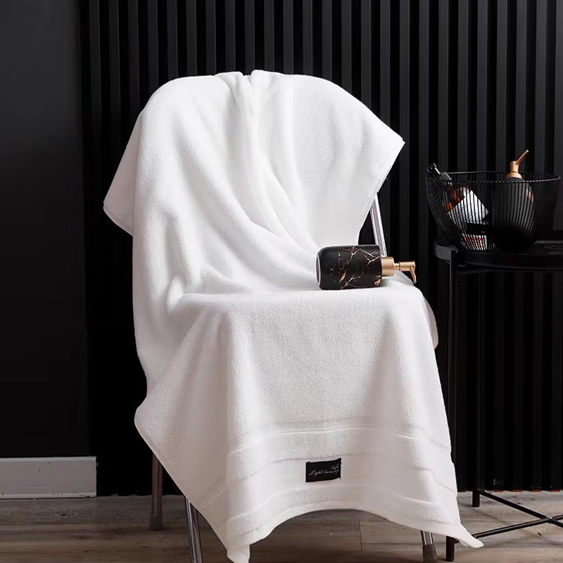 Custom Logo Luxury Cotton Bath Towel Set Super Absorbent and Soft for Hotel Bathroom