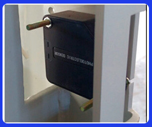 TP232 Electric Controlled Car Lifting Equipment 2 Post Parking Lift With Remote Access