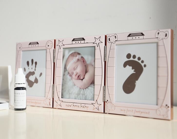 Lovely Aluminum New born Baby Handprint and Footprint Photo Frame Kit with a EN71 passed Ink Pad