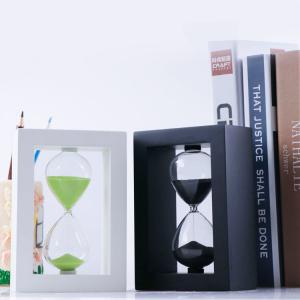 China Wholesale  Wooden Frame Sand Timer Tea Hourglass For  Decorations on sale