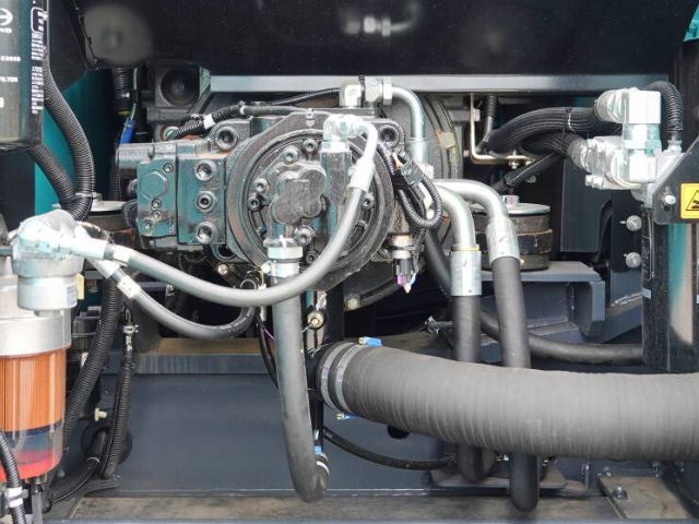 Kobelco SK220 Excavator Hydraulic