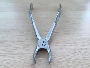 Buy cheap Right #6 #7 Dental Pliers For Pulling Teeth , Extraction Instruments Forceps Long Lifetime product