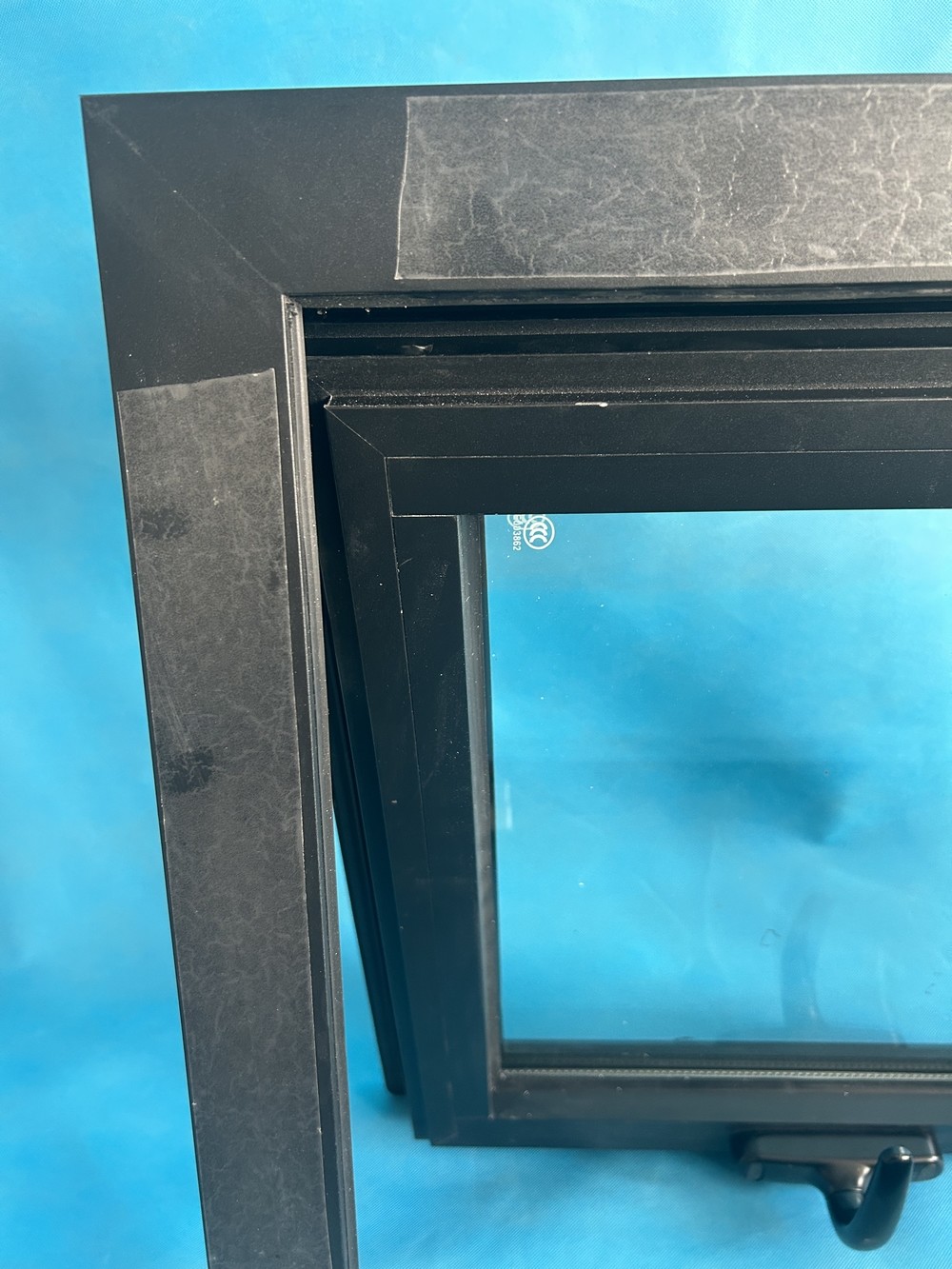 Modern Powder Coated Aluminum Awning Window With Hurricane Impact Glazing