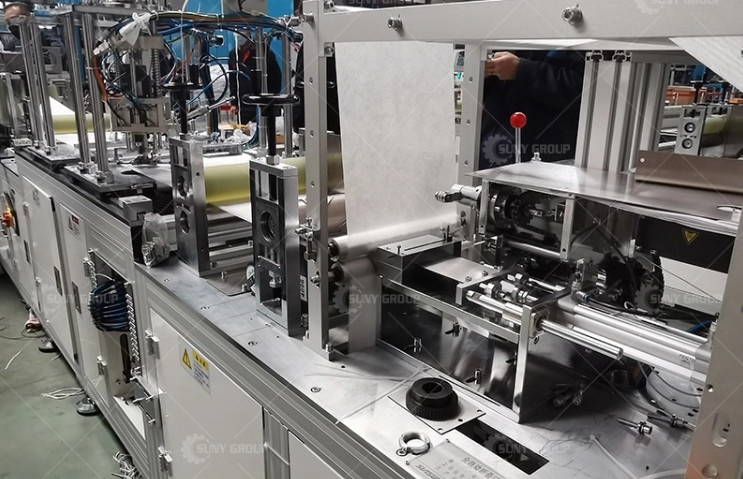 Full automatic N95 KN95 FFP2 facial disposable mask production line CE Approved KN95 Surgical Face Mask Machine