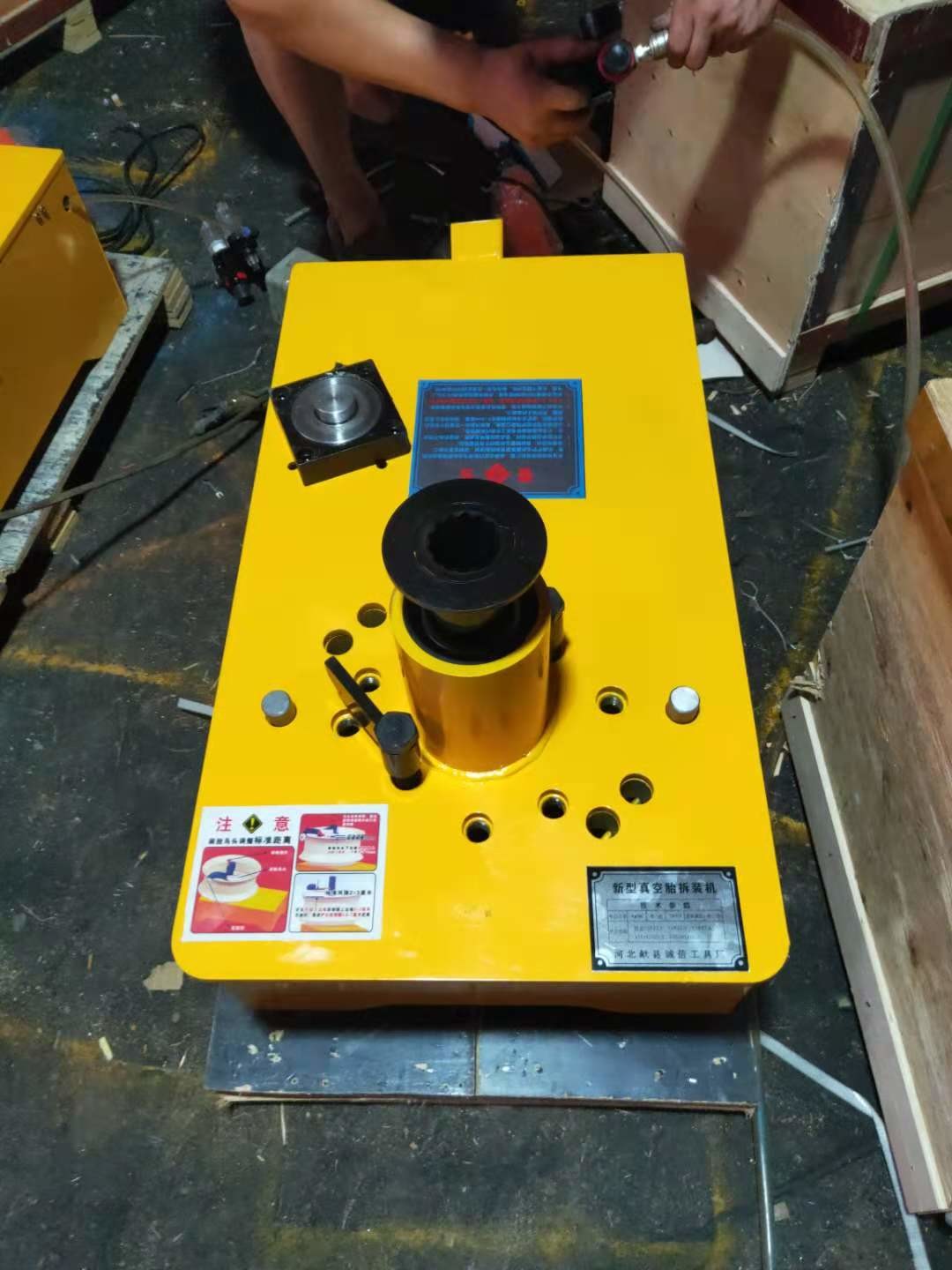 3800W 220V Car Tire Repair Tool 12r22.5 Tire Changing Machine