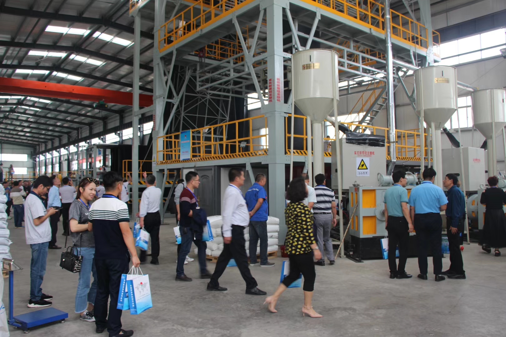 Non-Woven Geotextile for Civil Constructions 100g/sqm-800g/sqm Certificate ISO9001