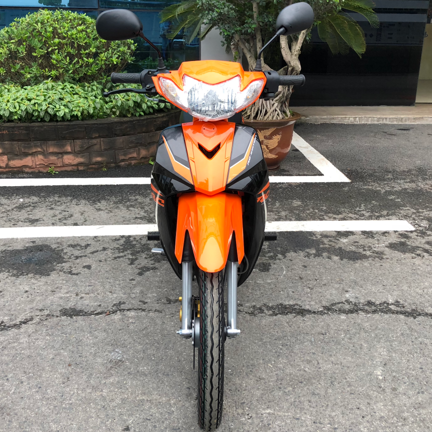 Comfortable 110cc Super Cub Motorcycle With Step Through Frame