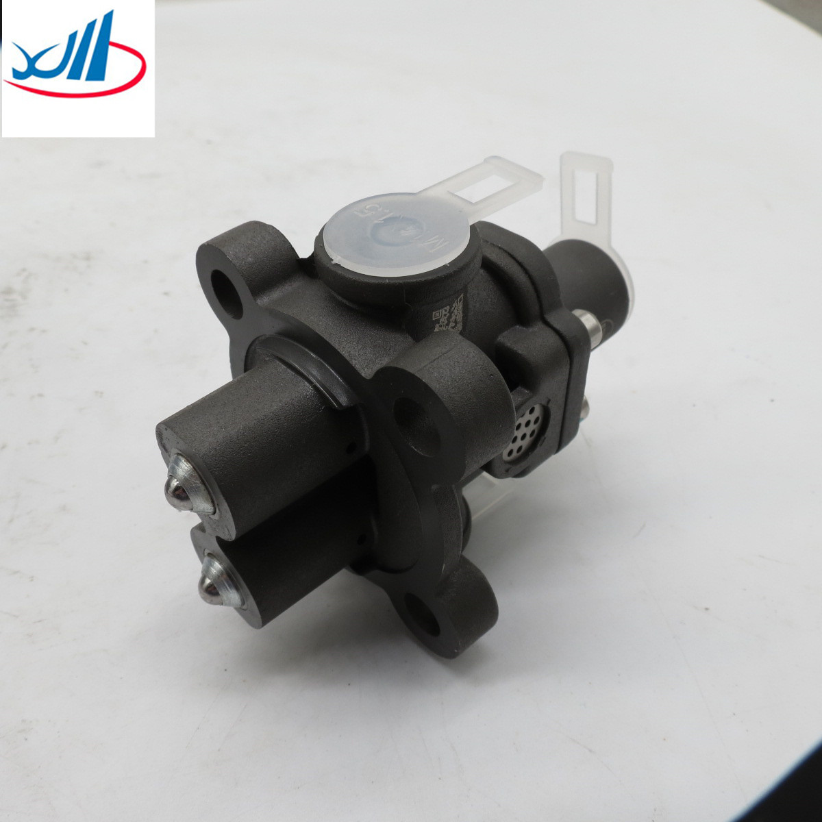 Double H Valve Sinotruk Howo Parts WG2203250003 Truck Double H Valve Assembly