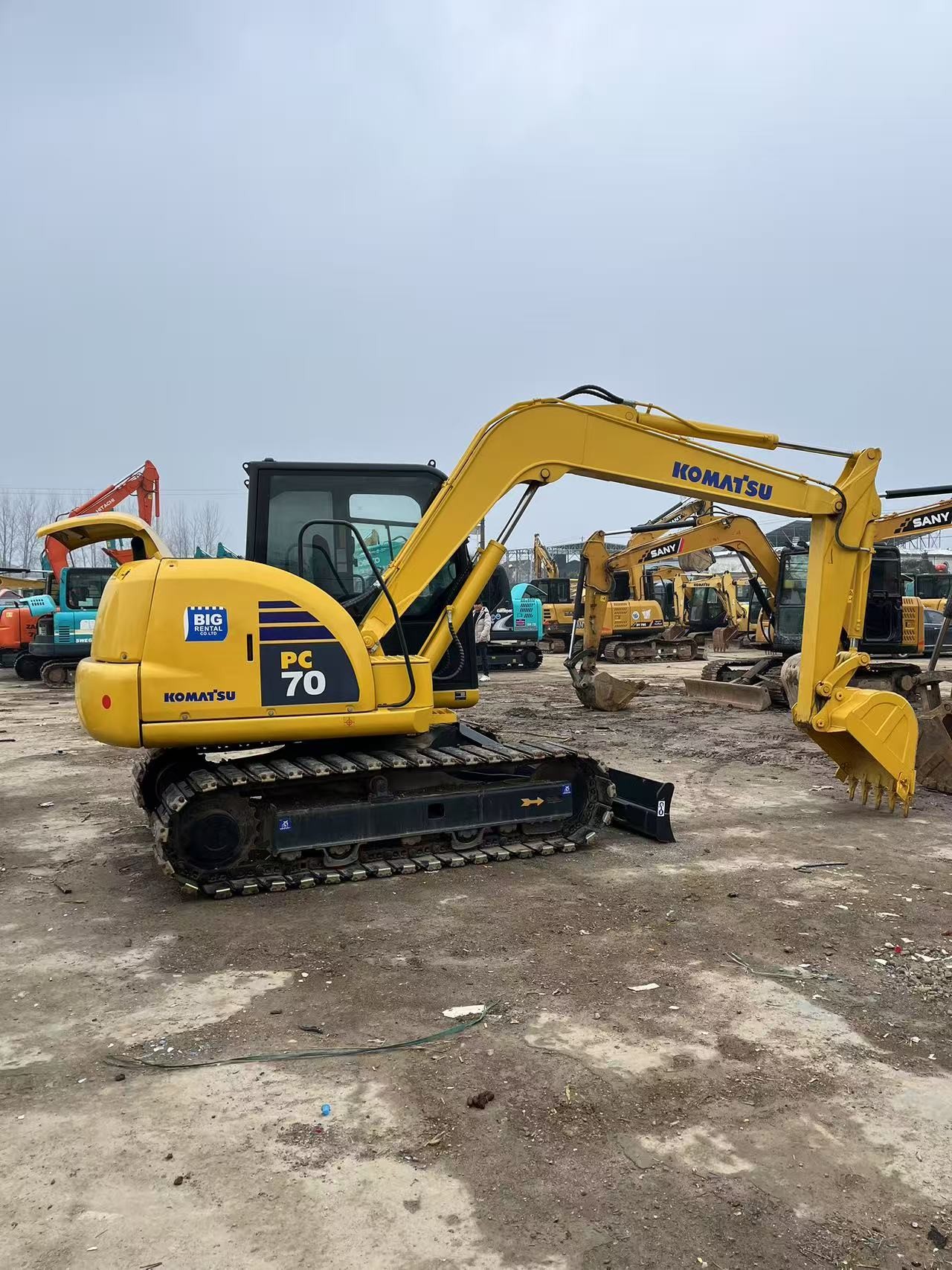 Used Komatsu P70 Excavators Compact and Versatile 7 Ton Hydraulic Crawler Digger