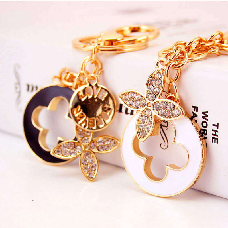Heart Shaped Key Chain Ornaments 1.3 Inch Wide Crystal Irregular