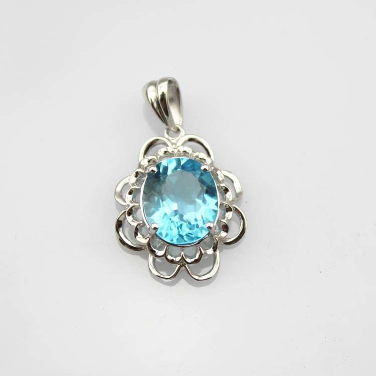 Sterling Silver Jewelry 10mmx12mm Garnet Cubic Zirconia Pendant (PSJ0177)