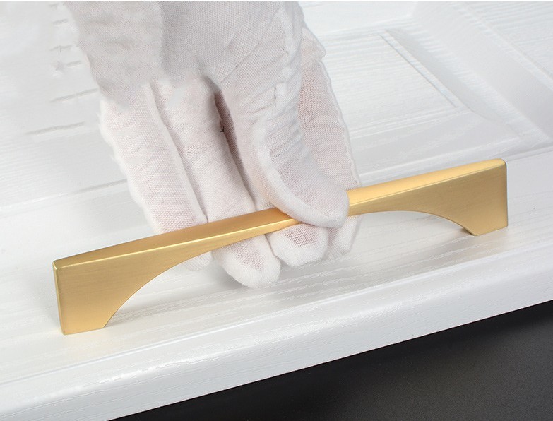 Modern Kitchen Matte Black Cabinet Handle 96 - 320mm Zinc Alloy Pulls