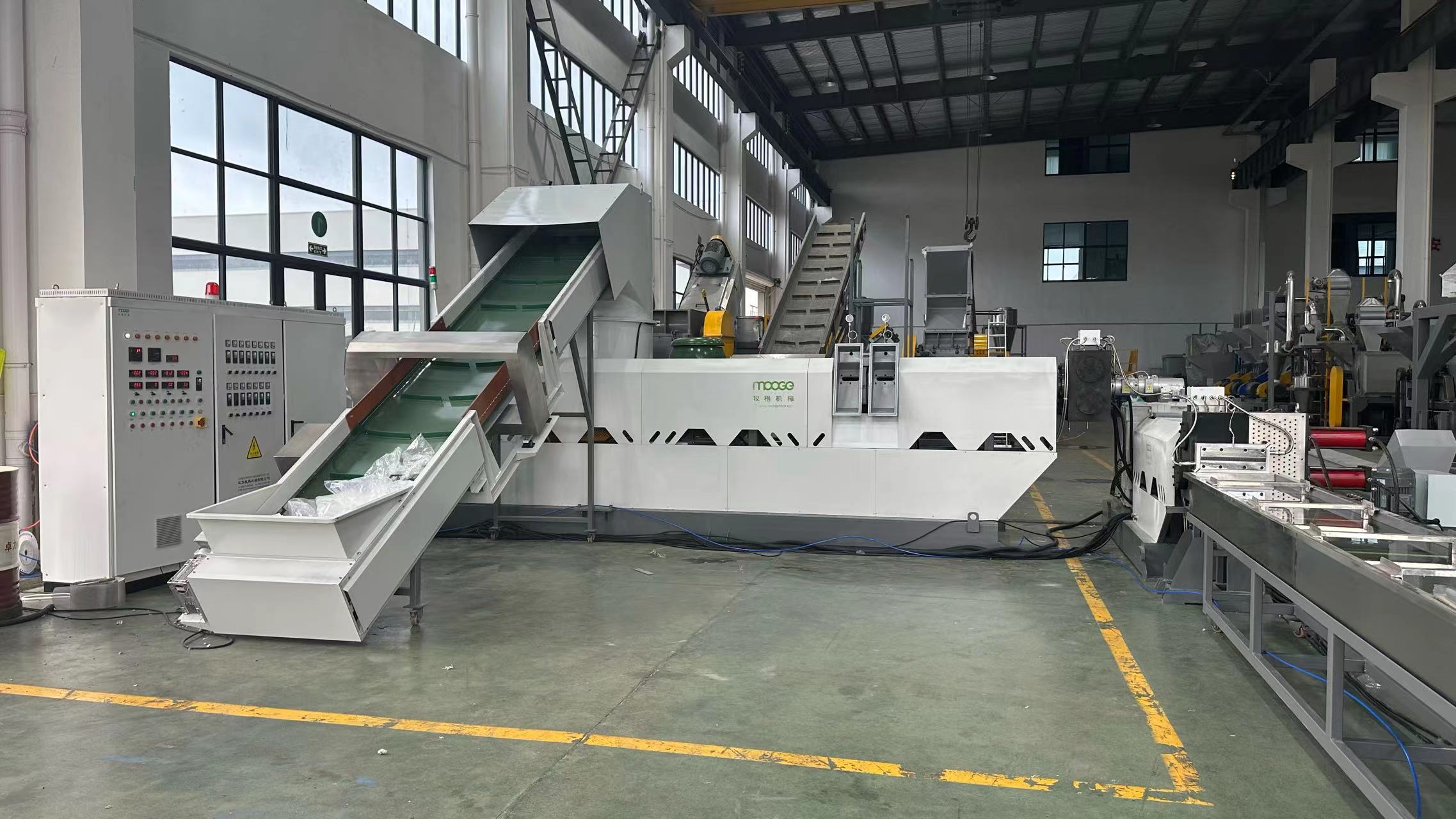 RSL Series Double Stages Plastic Pelletizing Machine For Washing Recycled Soft PE PP Material