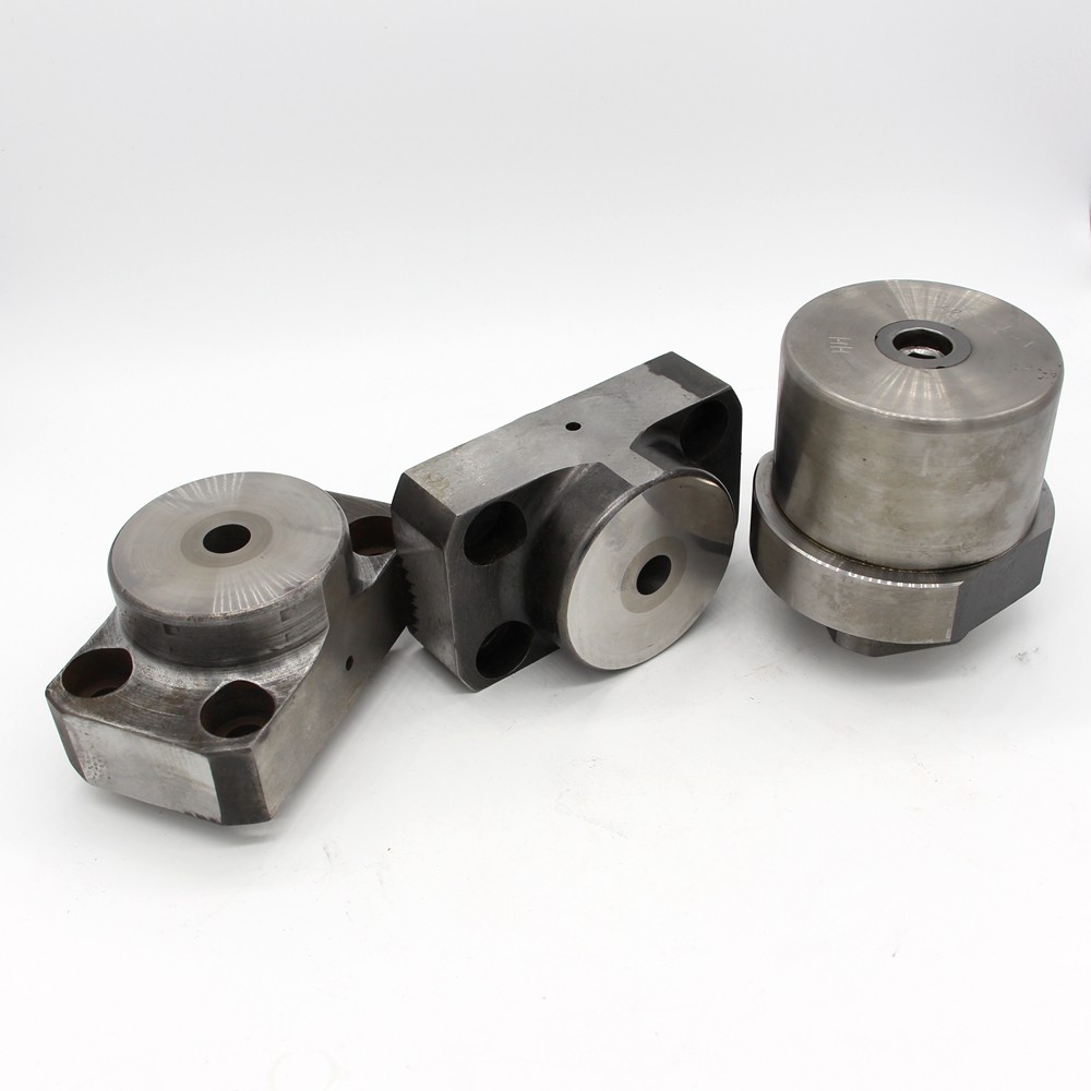 Tungsten Carbide Nut Forming Dies Natural Color High Wear Resistance