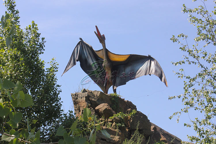 Sun Proof Realistic Animatronic Dinosaur , Life Size Simulation Pterosaur