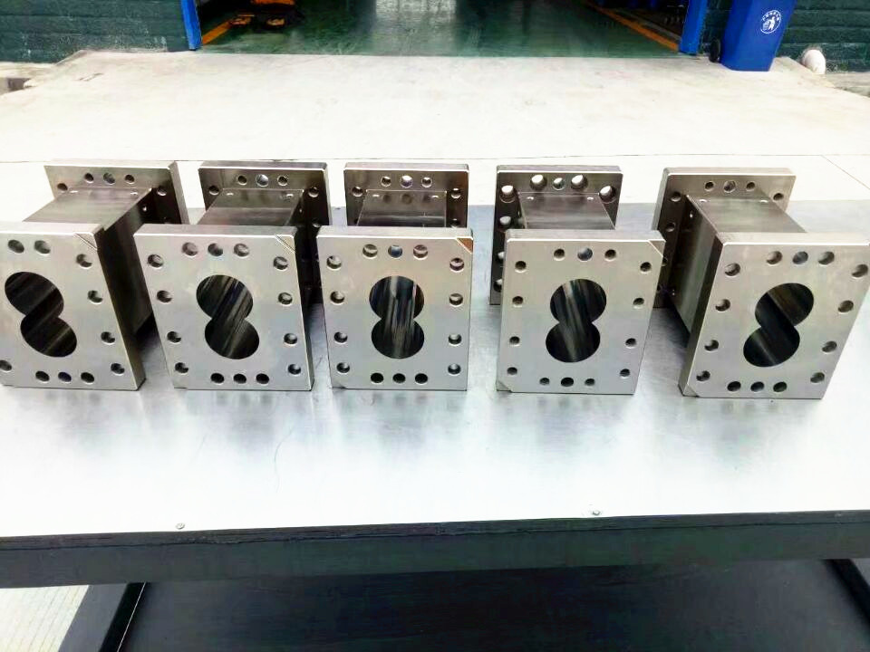 Lab Twin Screw Extruder Machine Parts , Extruder Screw Barrels High Precision