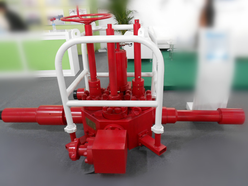 DD Material Surface Well Testing Equipment High Pressure Flowhead Easy To Install