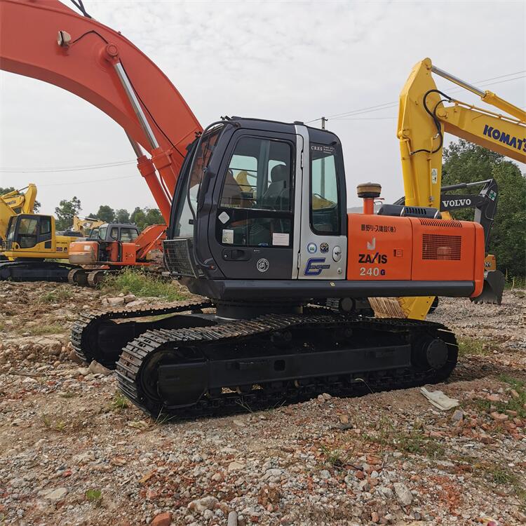 Sale 24 Ton Used Good Condition Japanese Excavator Hitachi240 with EPA Certificate