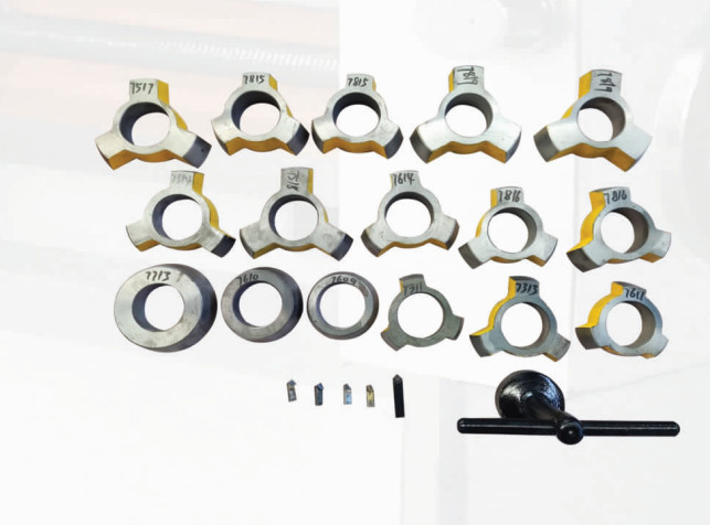 C9365 Brake lathe equipment for the bus and truck disc or drum with different sizes choose
