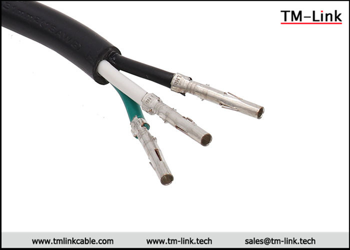 HXT63080 3P 16AWG female to female Red PVC Jacket power cable assemblies