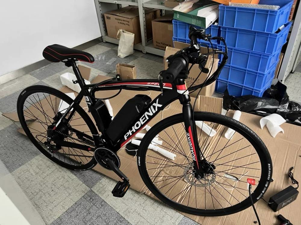 XC550 City Road Bicycle 16kg Lightweight High Carbon Steel Frame