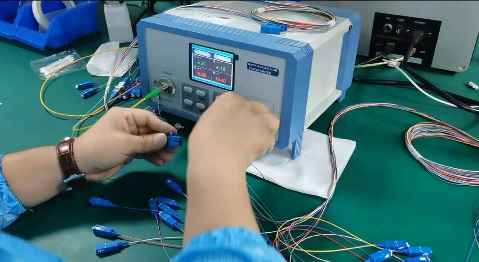 CLX-02E Easy Smart Fiber Optic Polishing Machine for Patch Cord and Pigtail Production