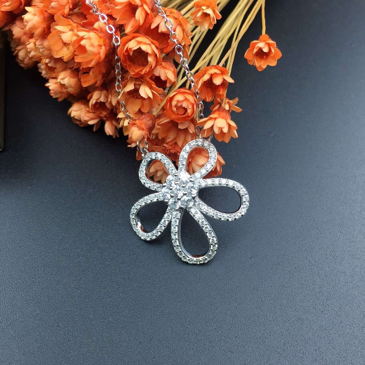 18K White Gold Diamond Jewelry Set with Necklace Ring and Earrings