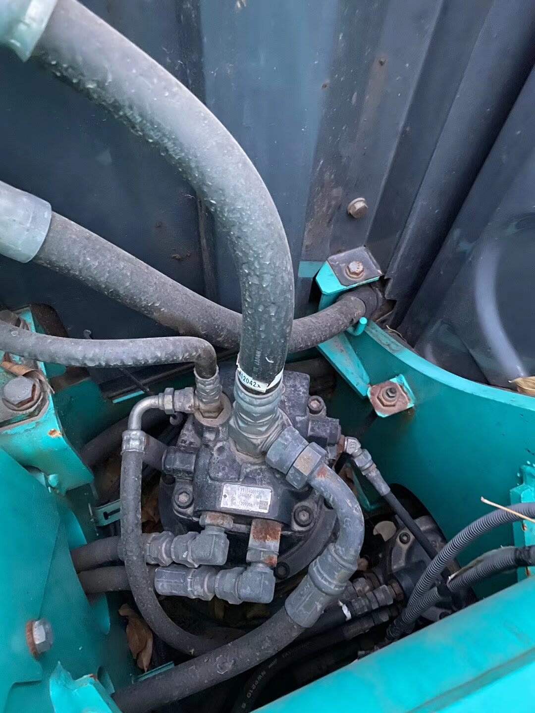 Secondhand Kobelco Excavator SK75 with Original Hydraulic Valve and Low Working Hours