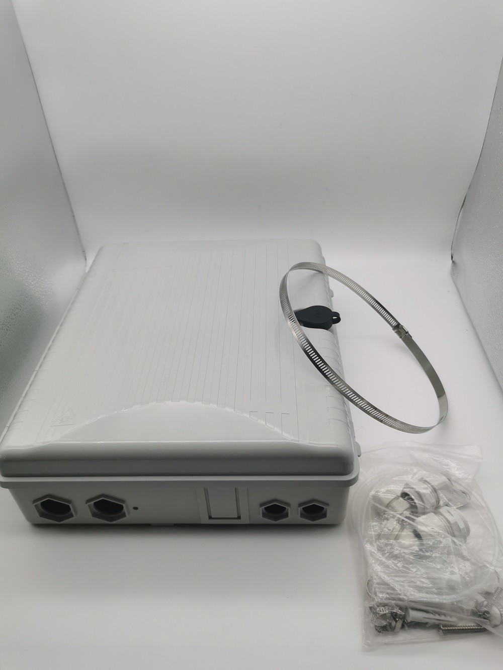 48Cores Outdoor Fiber Optic Terminal Box Waterproof OTB With Adapter Plate